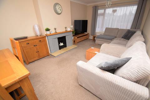 3 bedroom end of terrace house for sale - Northmoor