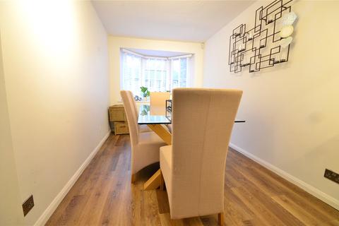 3 Benchfield Close, East Grinstead, RH19 3NZ