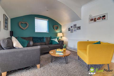 16 Birchen Grove, Luton, LU2 7TJ