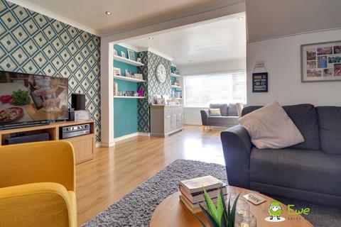 16 Birchen Grove, Luton, LU2 7TJ