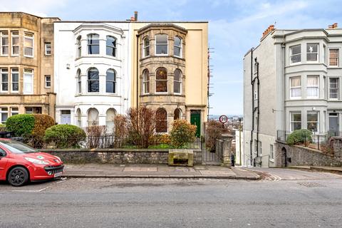 4 bedroom end of terrace house for sale - Upper Belgrave Road, Clifton, Bristol, BS8 2XN