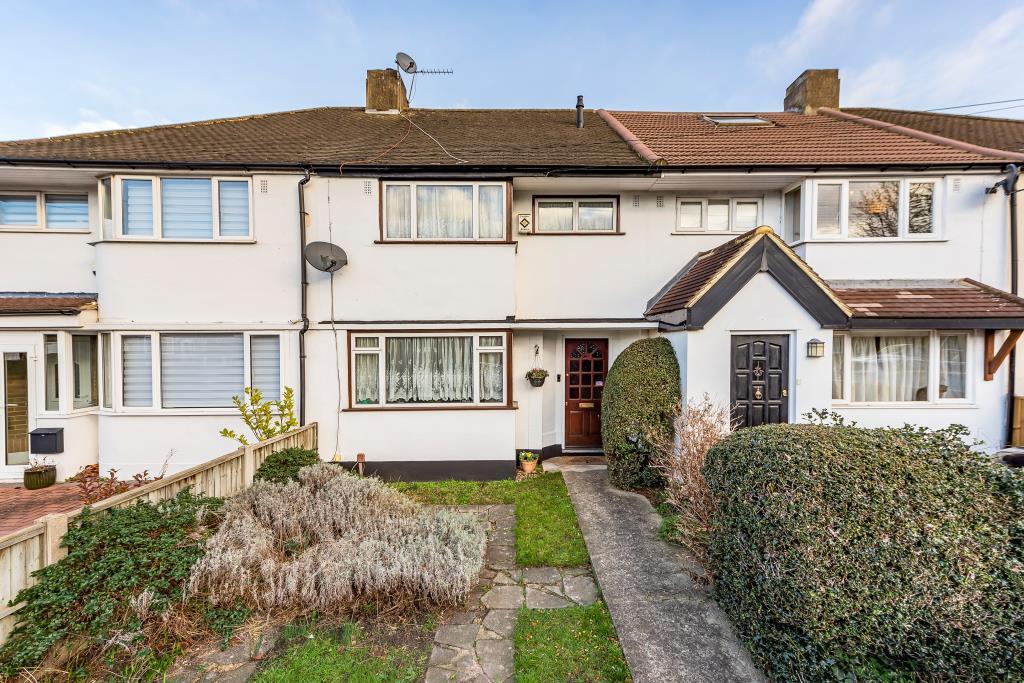 SunburyOnThames, Middlesex, TW16 3 bed terraced house £450,000