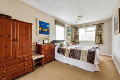 1 Bernard Close, Yarnton, Kidlington, OX5 1QP