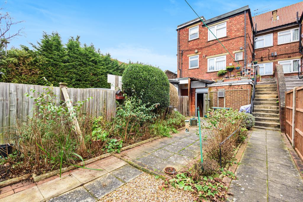 Bridge Street, Pinner, HA5 3 bed £425,000