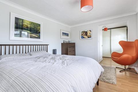 36 Barretts Way, Sutton Courtenay, Abingdon, OX14 4DE