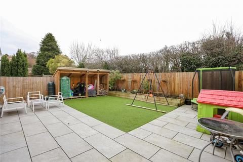 16 Sandringham Drive, Stockport, SK4 2DE