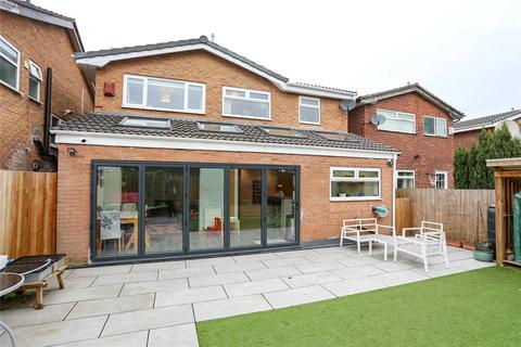 16 Sandringham Drive, Stockport, SK4 2DE