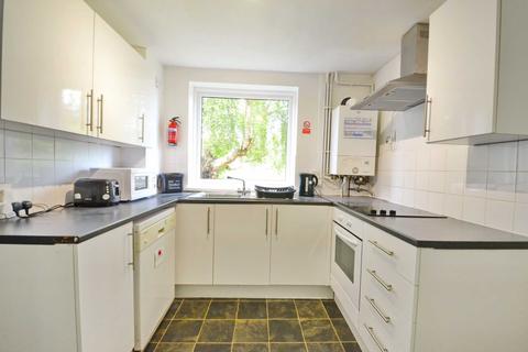 5 bedroom terraced house to rent - Wedgwood Road, Southdown