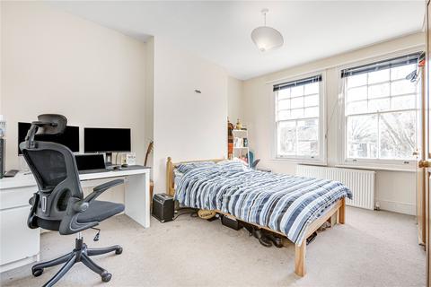 3 bedroom flat to rent - Hackford Road, London
