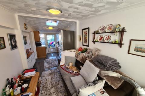 117 Botley Road, Southampton, SO19 0NP