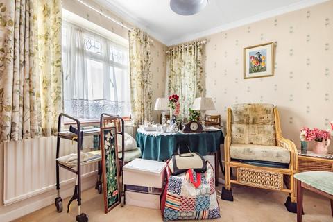 98 Berkeley Avenue, Reading, RG1 6HY