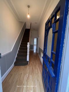 89 Bramley Road, London, W5 4ST