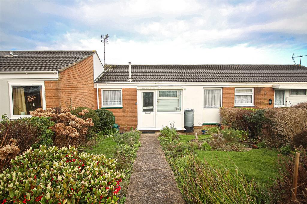 Moreton Park Road, Bideford, EX39 2 bed bungalow £200,000