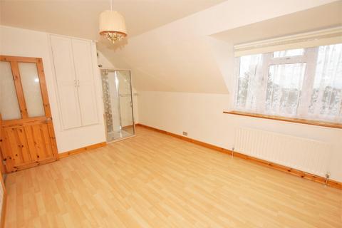 19 Hampton Vale, Hythe, CT21 5SG