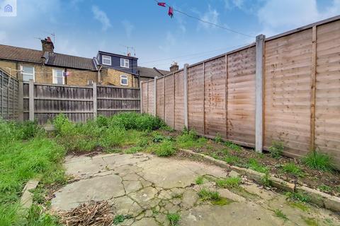 31 Olive Road, London, E13 9PZ