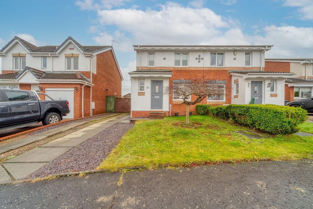 Wellesley Drive, Cumbernauld, Glasgow 3 bed semidetached house £159,995