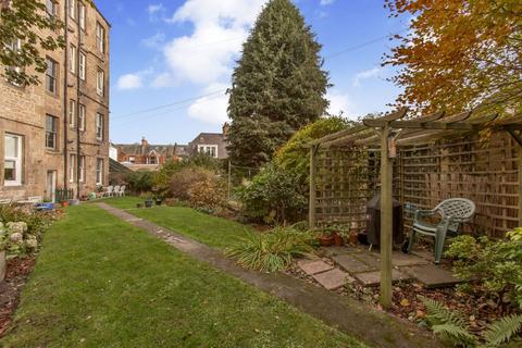 7/3 Darnell Road, Edinburgh, EH5 3PQ