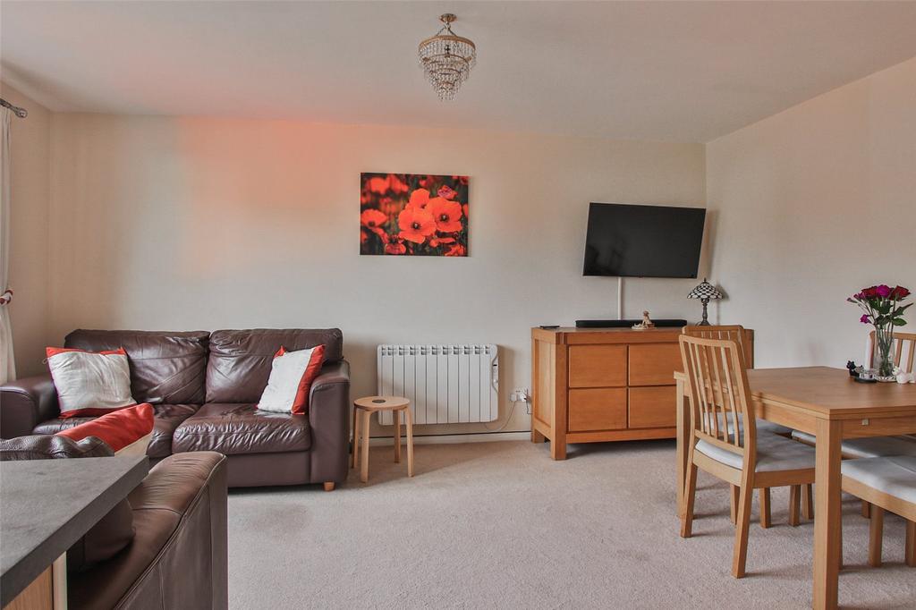 Church View, BartonuponHumber, Lincolnshire, DN18 2 bed apartment £
