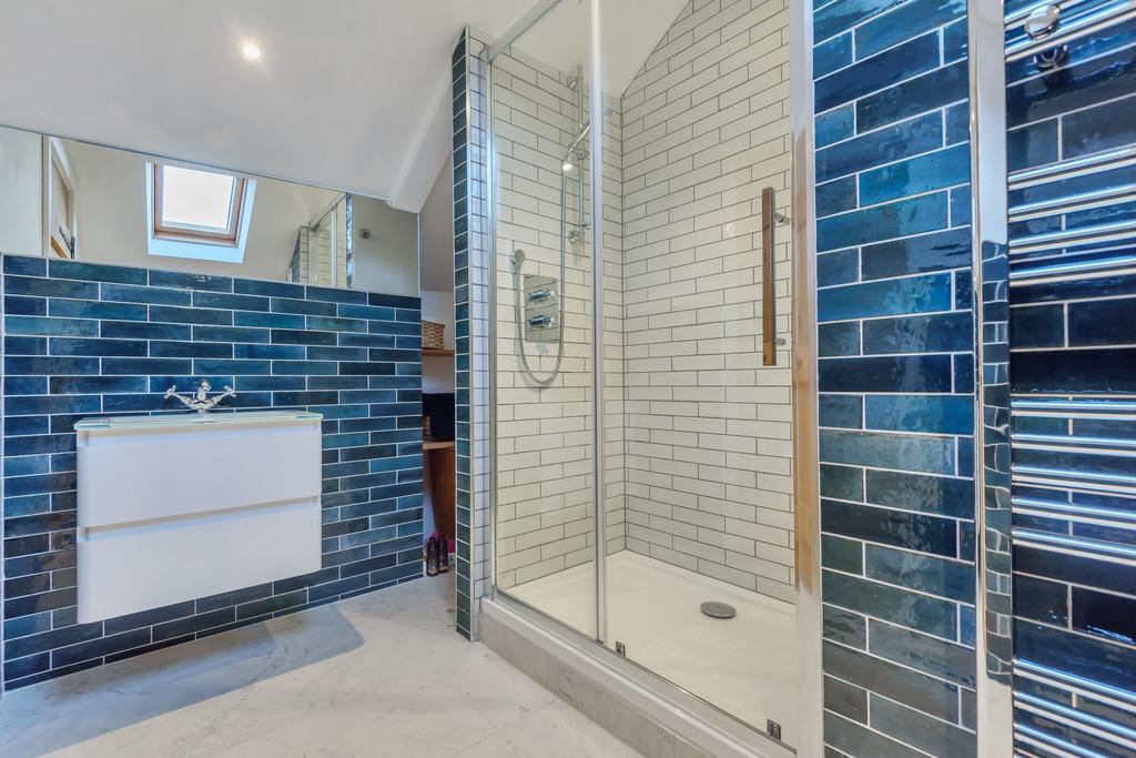 Ensuite Shower Room