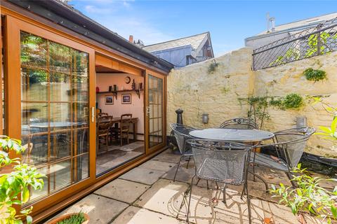 10a Above Town, Dartmouth, TQ6 9RG