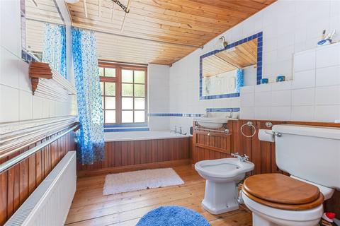10a Above Town, Dartmouth, TQ6 9RG