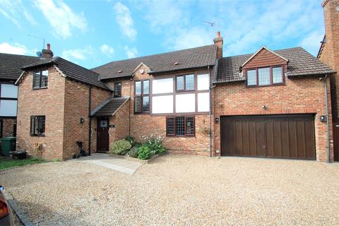Denmead Old Mill Road, Denham, Uxbridge, UB9 5AW