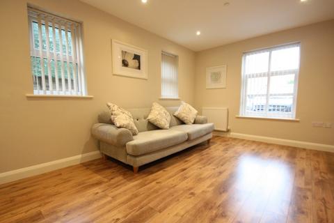 2 bedroom apartment to rent, Sydenham Road, East Croydon