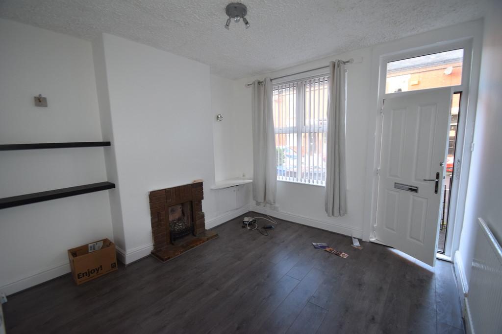 Jackson Street, Cheadle 2 bed terraced house £895 pcm (£207 pw)