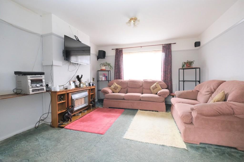 Eton Road, Orpington 4 bed semidetached house £588,000