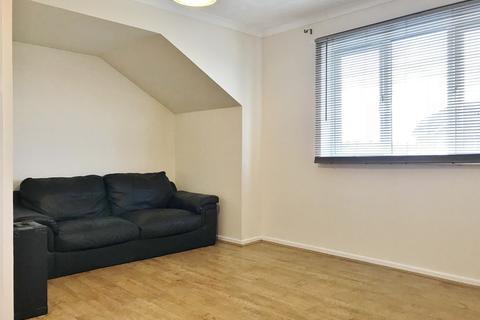 57 Farriers Close, Swindon, SN1 2QX