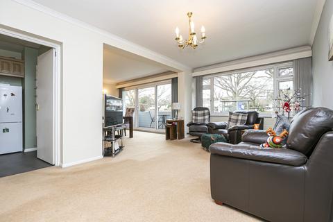 2 bedroom ground floor flat for sale - Woodford Road, South Woodford