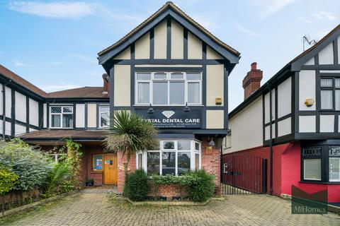 1 bedroom flat to rent, Durnsford Road, Bounds Green, N11