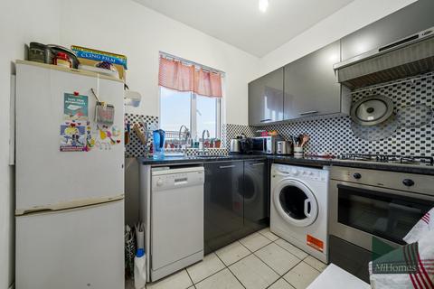 1 bedroom flat to rent, Durnsford Road, Bounds Green, N11