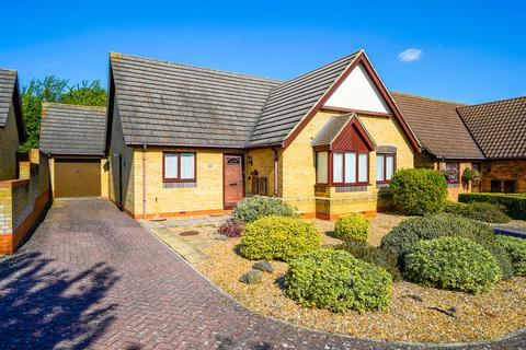 14 Corvus Close, Royston, SG8 7XS