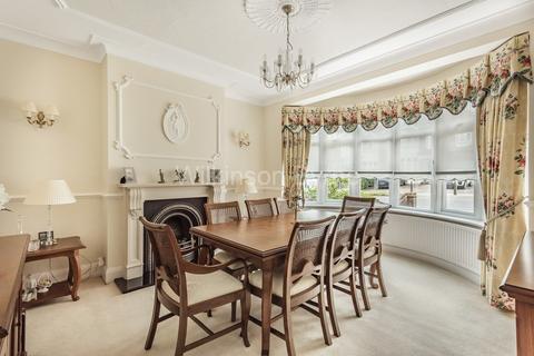 4 bedroom semi-detached house for sale, Landra Gardens, Grange Park N21