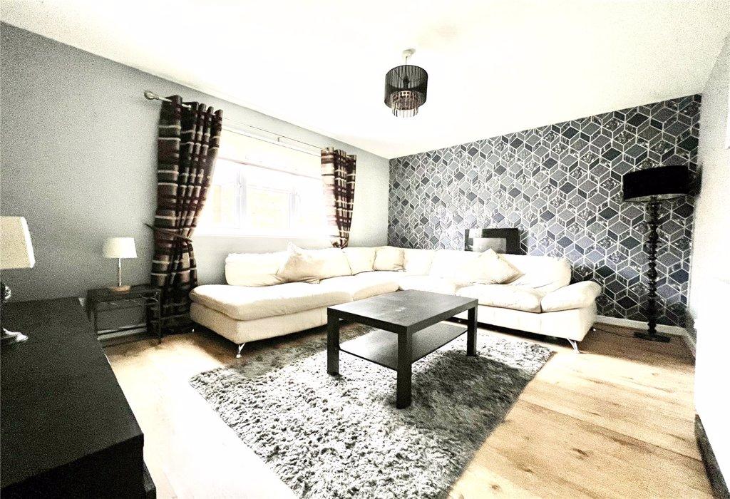 G 1 9 Tullis Gardens, Glasgow, Glasgow 2 bed apartment £100,000