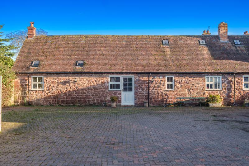 Chesterton, Bridgnorth 2 bed barn £350,000