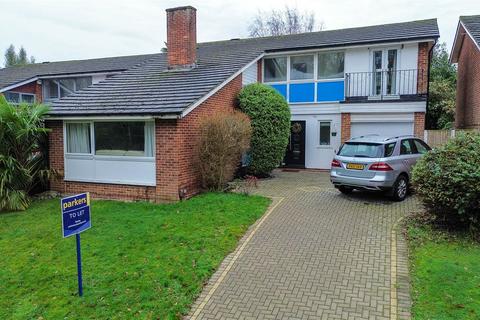 undefined, Instow Road, Reading RG6