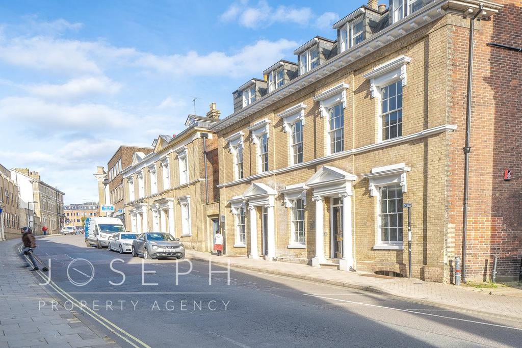 Museum Street, Ipswich, IP1 2 bed apartment £170,000