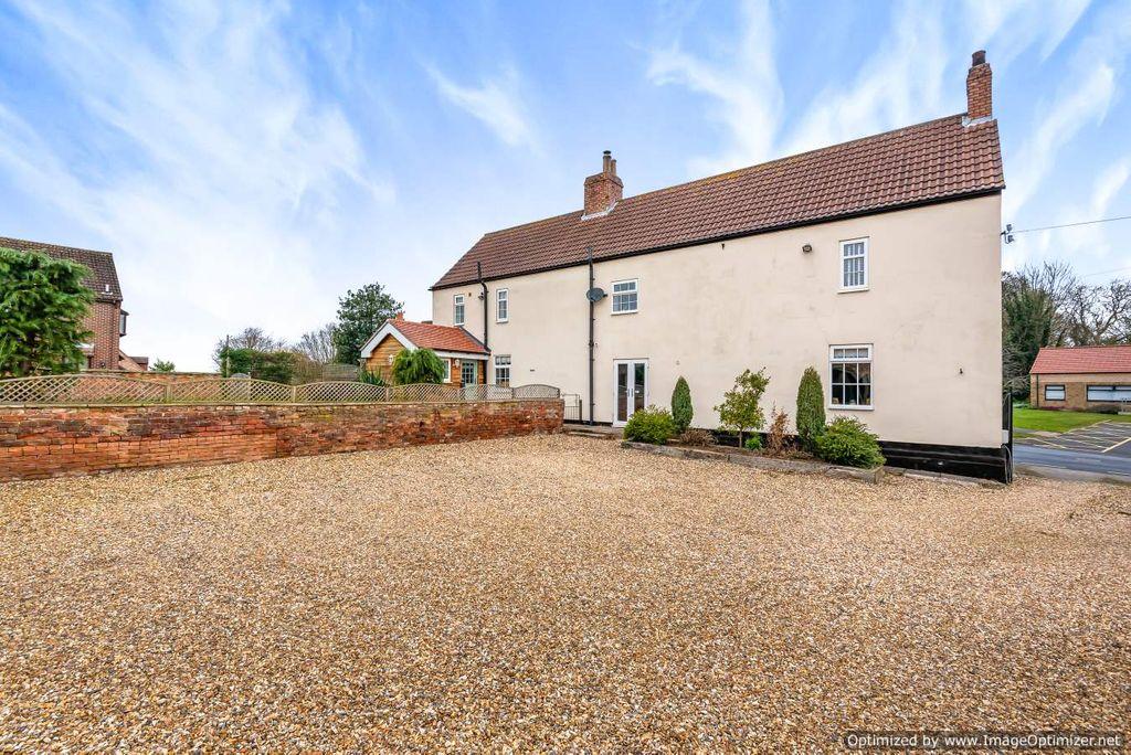 Belton, Doncaster DN9 1PE 4 bed detached house £525,000