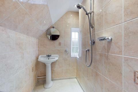 12 Chequers Close, Walton On The Hill, Tadworth, KT20 7SR