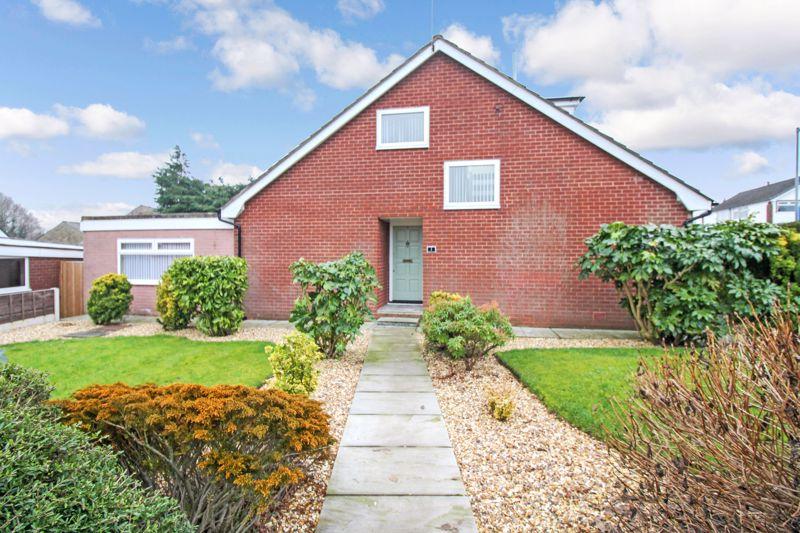 Smethurst Hall Road, Bury 3 bed semidetached house for sale £250,000