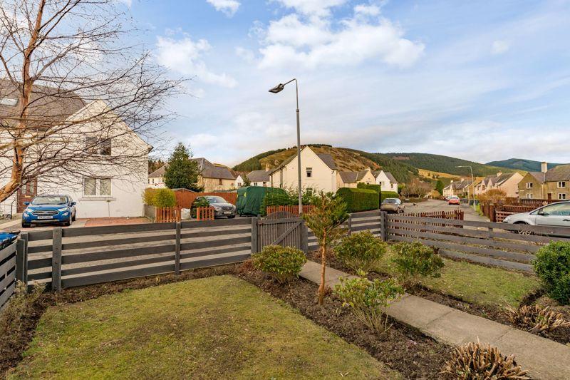 29 Montgomery Street, Innerleithen, EH44 6JP 2 bed apartment £145,000