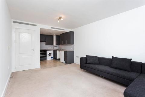 1 bedroom apartment to rent, Warwick Building, 366 Queenstown Road, London, SW11