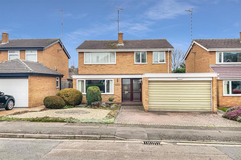 Cotswold Drive, Coventry 4 bed detached house £475,000