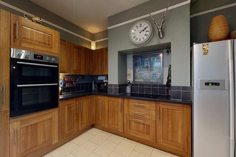 103 Barton Road, Dover, CT16 2LX