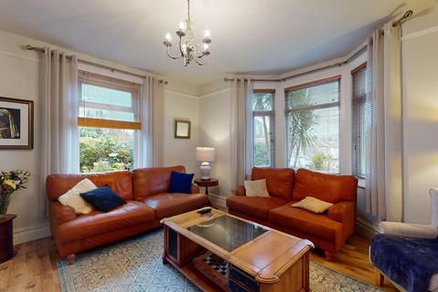 103 Barton Road, Dover, CT16 2LX