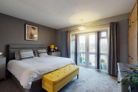 103 Barton Road, Dover, CT16 2LX