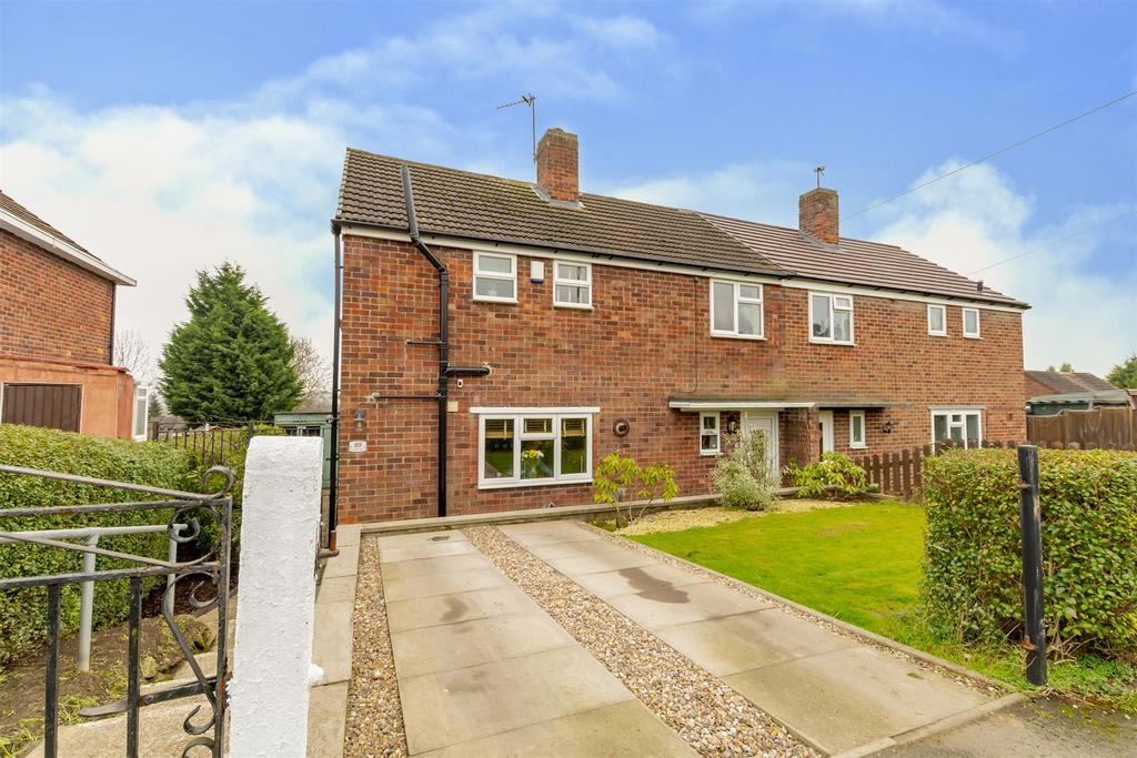 Kenilworth Drive, Kirk Hallam 3 bed semidetached house £195,000