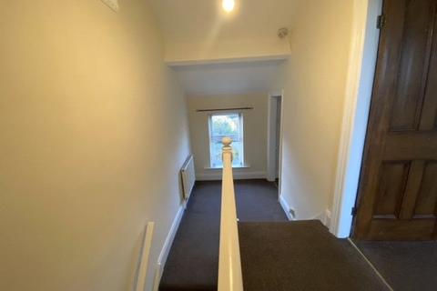 20 Upper Lane, Netherton, Wakefield, WF4 4NQ